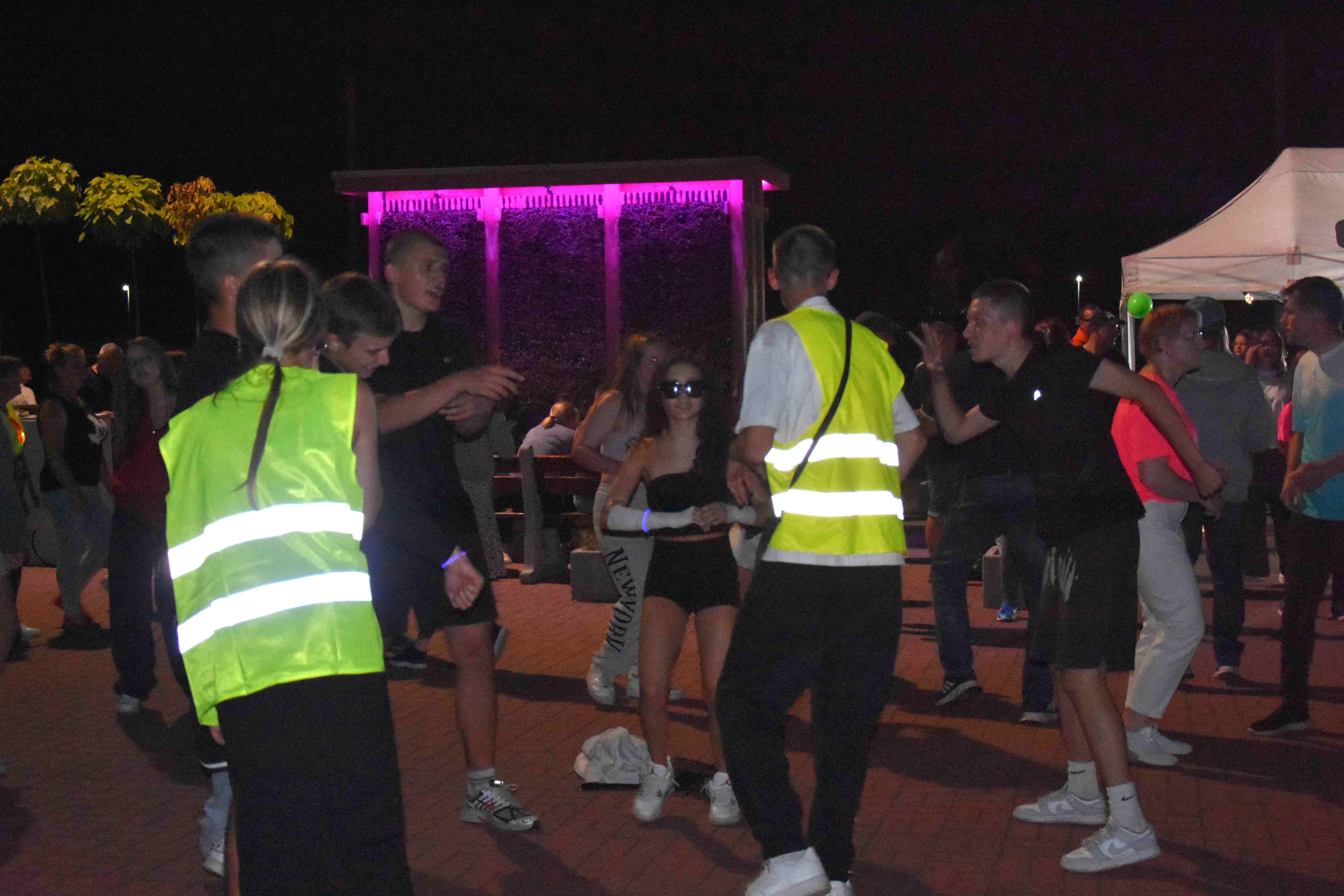 Neon Party 2025